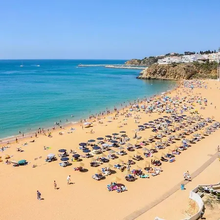 Enar - Private Pool - Beach - Free Wi-fi - Air Con * Albufeira